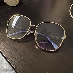 Vince Camuto Silver Square Round Sunglasses
